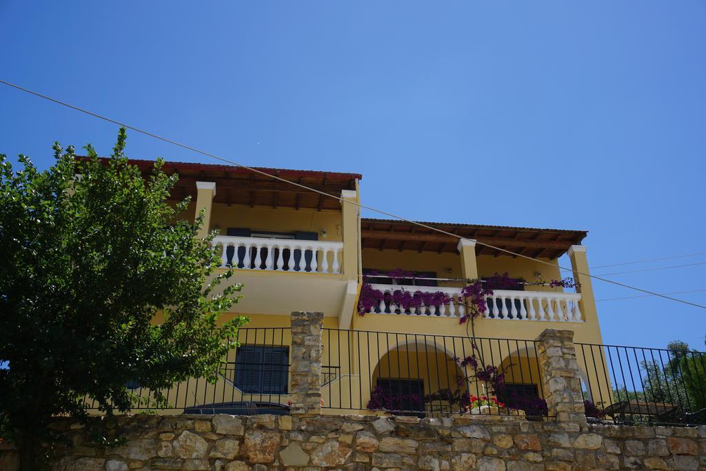 Apartament Sirios