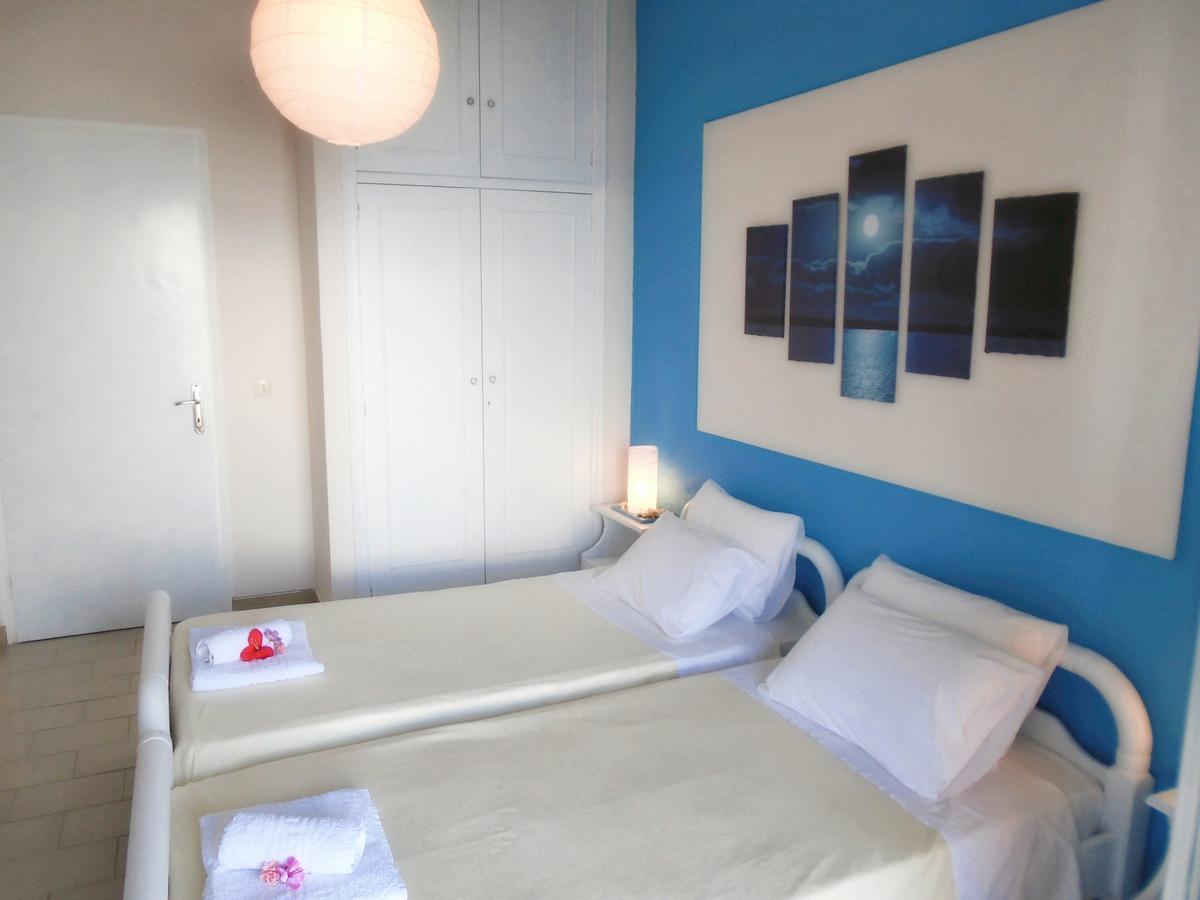 Apartament Sirios Apraos